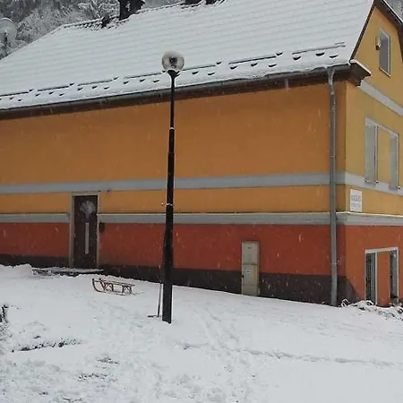 Privatunterkunft Na Skraju
