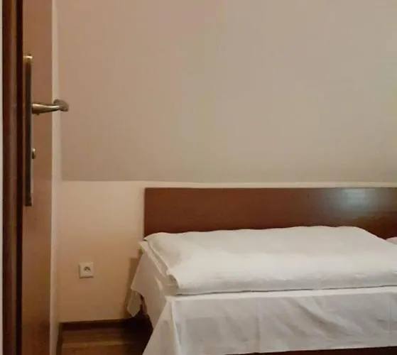 Na Skraju Quarto em Acomodações Particulares *